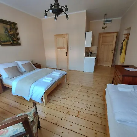 Gasthuis Etiuda Duszniki Zdrój