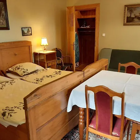 Etiuda Gasthuis Duszniki Zdrój